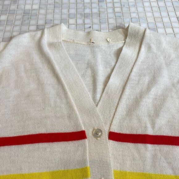 Vintage 50s 60s White Wool Button-down - Picture 2 of 13